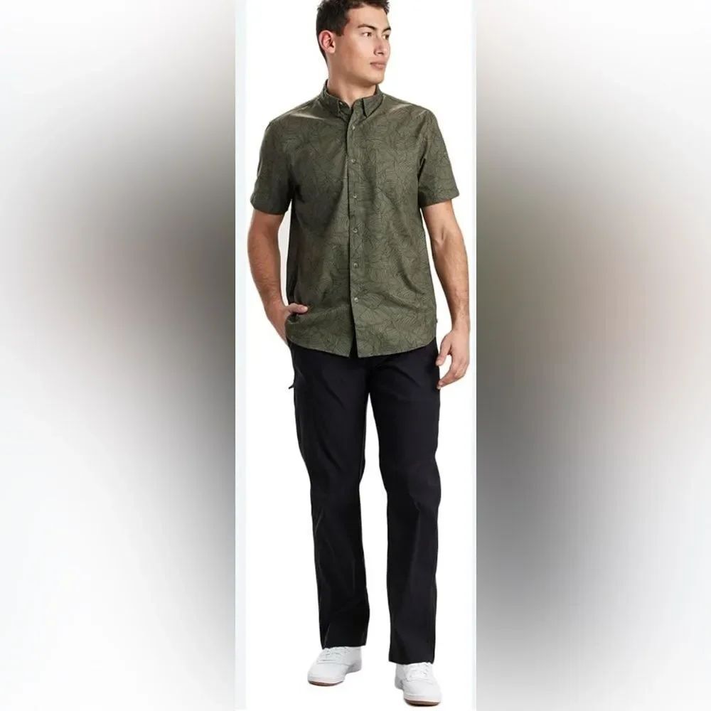 Kuhl Men’s Short Sleeve Button Up XL Leaf Pattern
